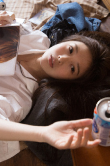 教师妈妈穿超薄连衣裙